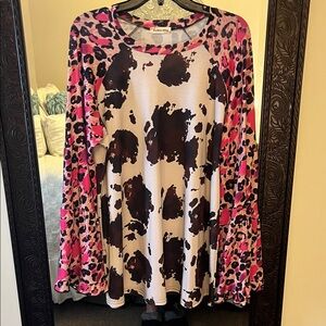 Leopard Print Long Sleeve Women's Top